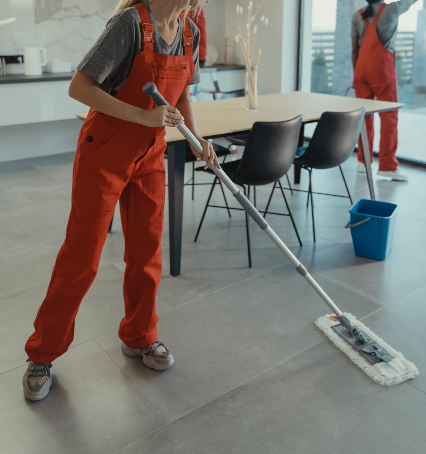 commercial cleaning for apartments and condominiums